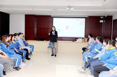 以愛為線，以懂為梁 | 景興紙業開展“與青春期孩子的溝通——懂是愛的前提”互動沙龍活動